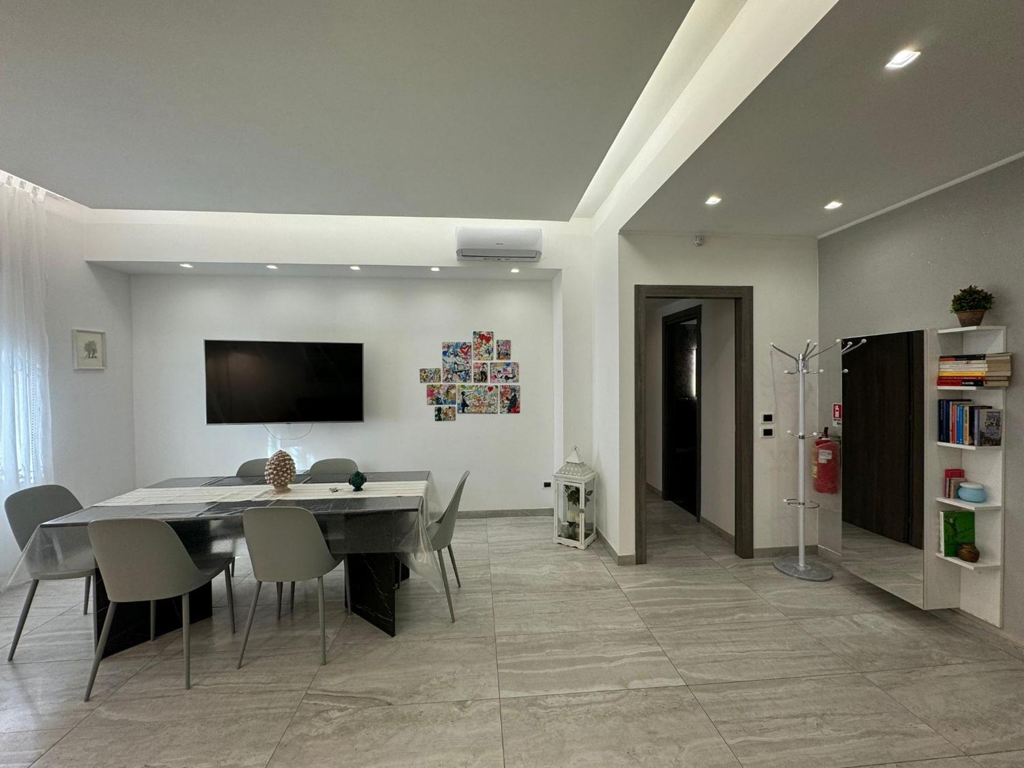 Appartement Elegant Escape By Ionio Metro
